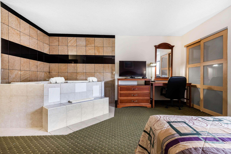 Bathroom 4, Quality Inn & Suites Binghamton Vestal, Broome
