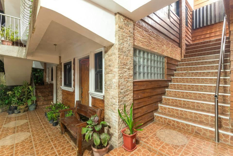Public Area 5, Tiptop Vacation Homes, Baguio City