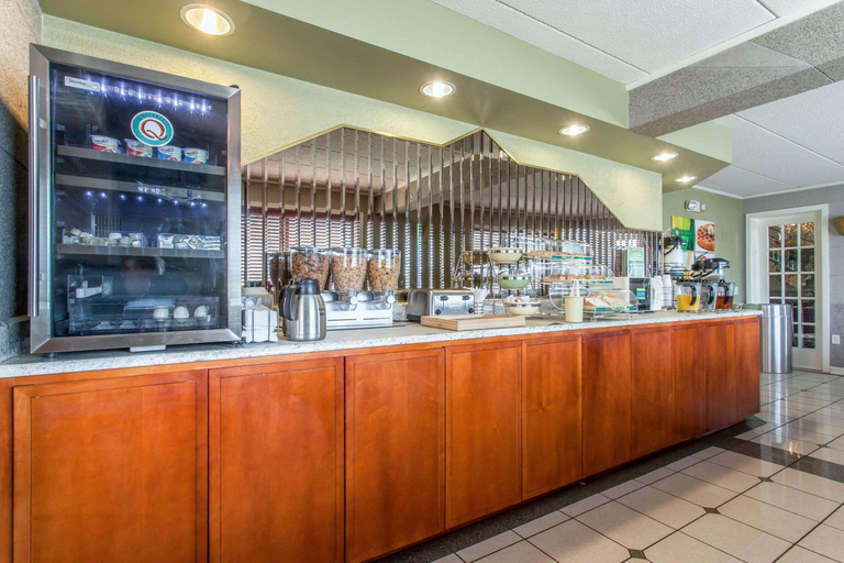 Public Area 2, Quality Inn Milan - Sandusky, Erie