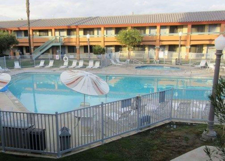 Sport & Beauty 4, Spark by Hilton Santa Nella, Merced