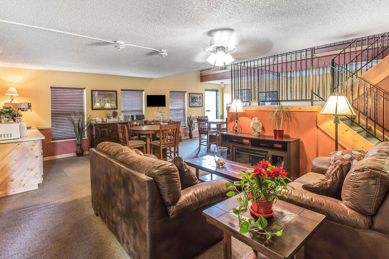 Public Area 2, Rodeway Inn Rifle, Garfield