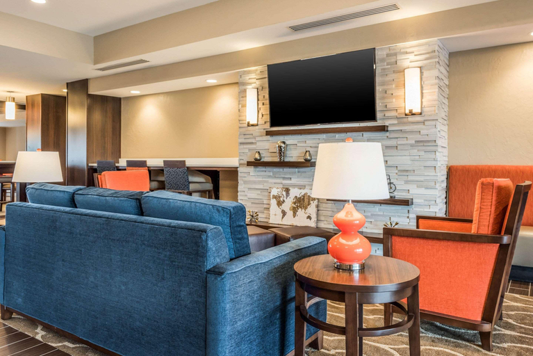 Public Area 3, Comfort Suites Florence - Cincinnati South, Boone