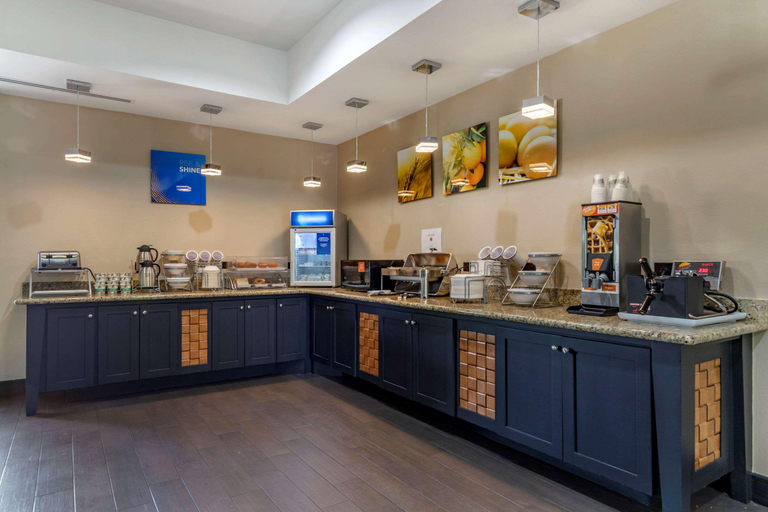 Food & Drinks 4, Comfort Suites Buda Austin South, Hays
