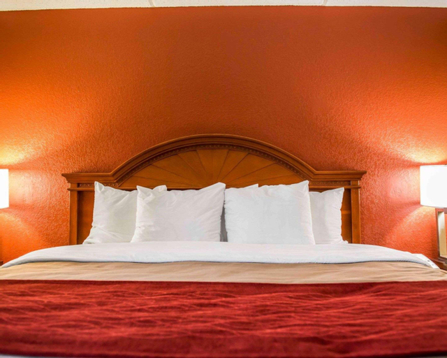Bedroom 6
