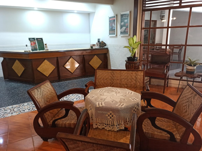 Public Area 3, Kusuma Syariah Hotel Yogyakarta, Sleman