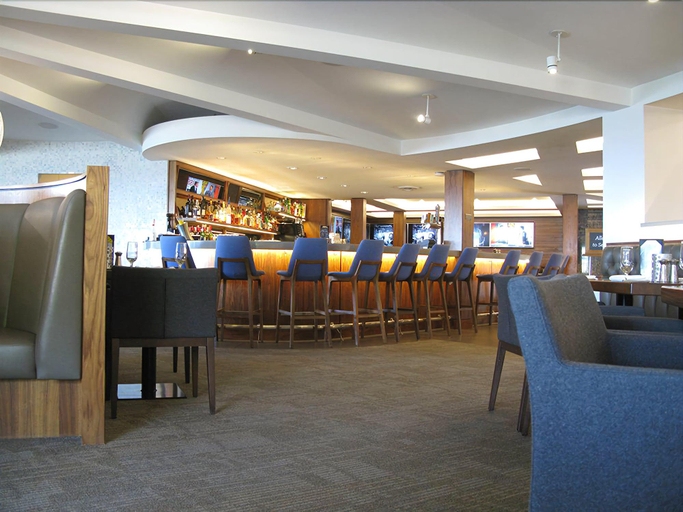Public Area 2, Qualicum Beach Inn, Nanaimo