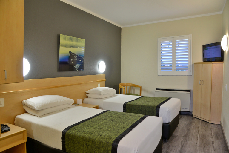 Bedroom 5, Road Lodge Southgate, City of Johannesburg