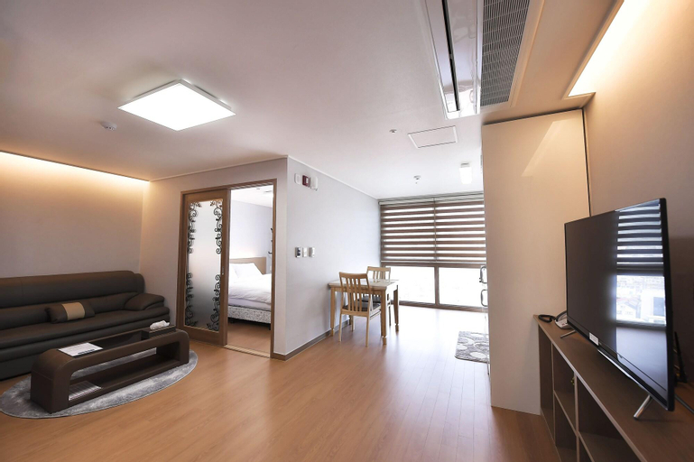 Residence Hotel K Okpo, Geoje