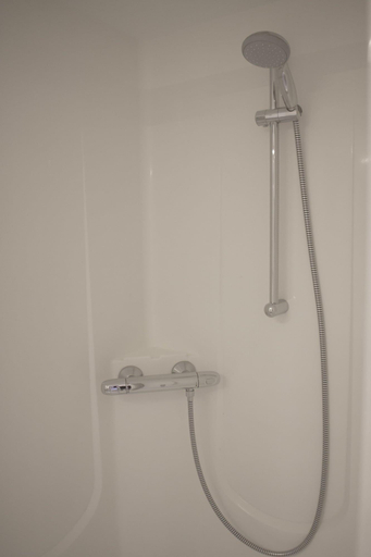 Bathroom 4, Mape Hotel, Loiret