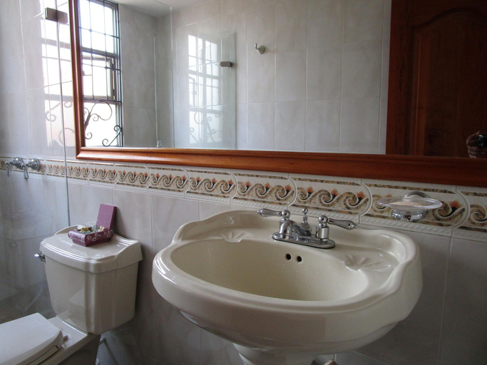 Bathroom 4, La Flor de la Canela, Paipa