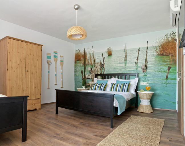 Public Area 3, Barackvirág Apartmanház, Balatonfüred