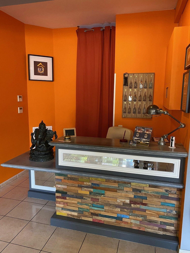Public Area 2, Rev Hotel, Hérault
