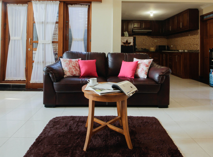 Joy House by NGINAP Room Type - Full House (3BR) Joy House by NGINAP Room Type - Full House (3BR)
