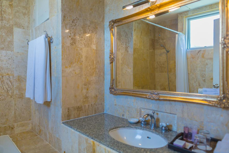 Bathroom 5, Waterfront Suites Phuket by Centara, Phuket Island