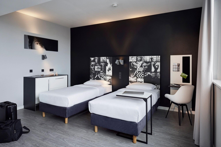 Bedroom 3, LÉGÈRE EXPRESS Bielefeld, Bielefeld