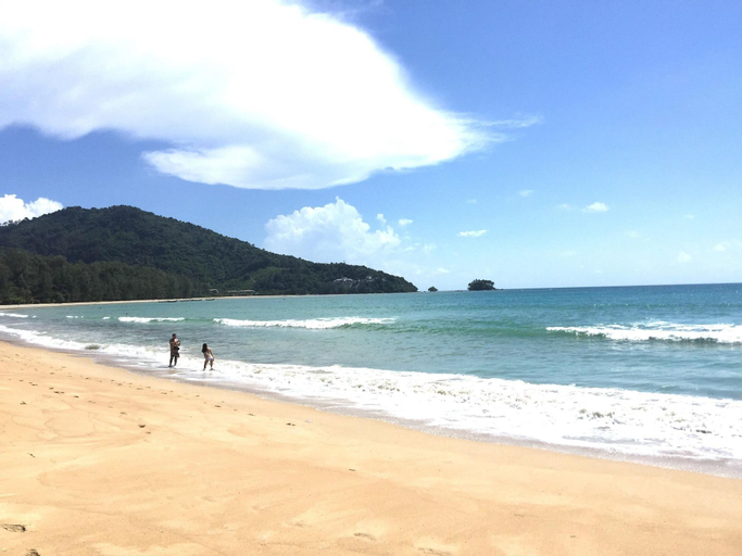 Slowlife Beach - Hostel, Phuket Island