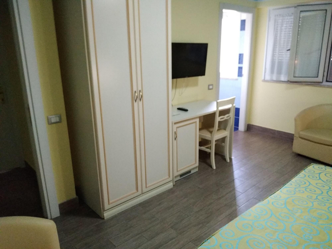 Bedroom 3, Hotel Villa Aurora, Latina