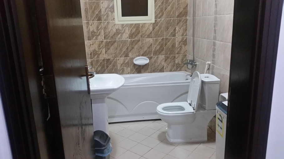 Bathroom 5, Osool Alshakreen, Jeddah