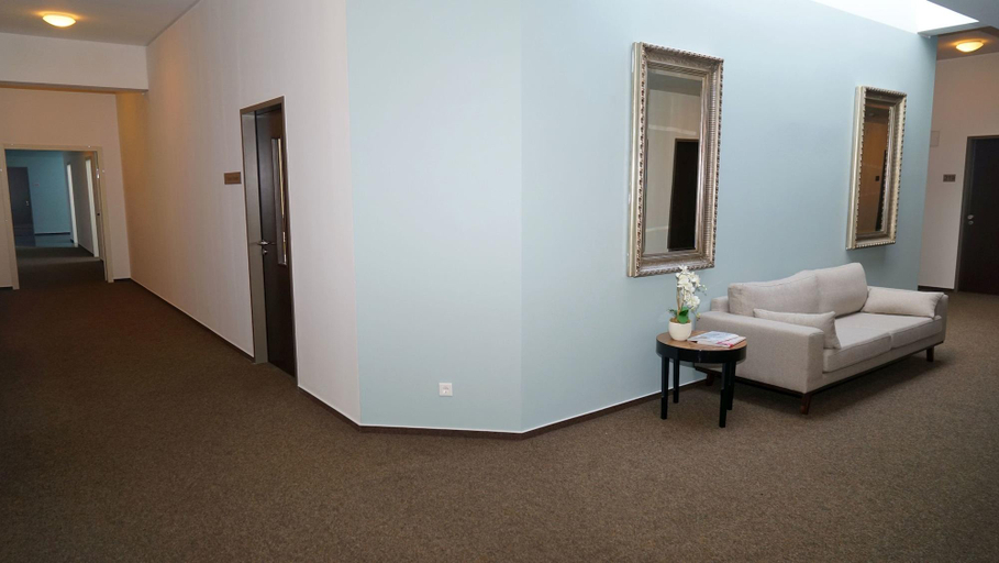 Bathroom 5, Hotel Class, Hamburg