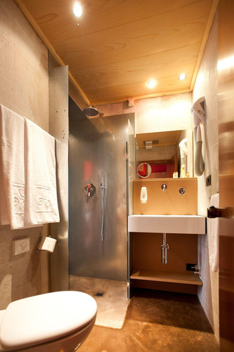 Bathroom 3, Ambienthotel Luna Rossa Adults Only, Verona