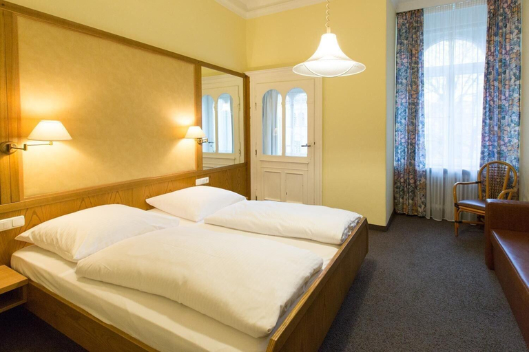 Bedroom 3, Hotel Uhland, München
