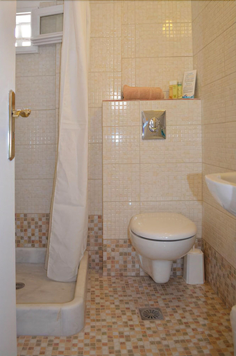 Bathroom 5, Villa Pinelopi, South Aegean
