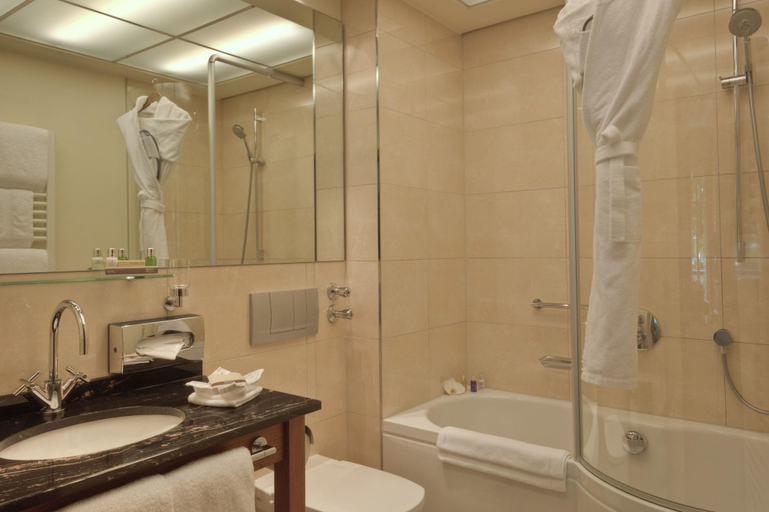 Bathroom 5, MAXIMILIAN MUNICH Apartments & Hotel, München