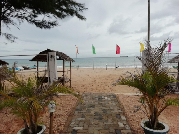 Sport & Beauty, Esha Beach Resort Rooms, Trincomalee Town and Gravets
