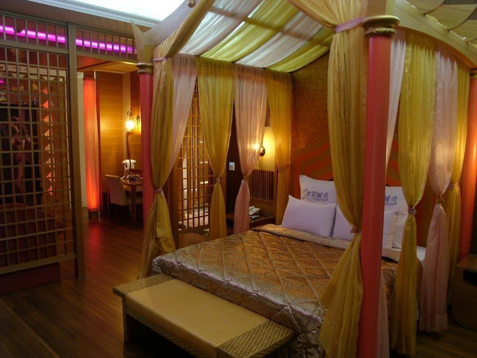 Bedroom 4, Sexy City Motel, Tainan