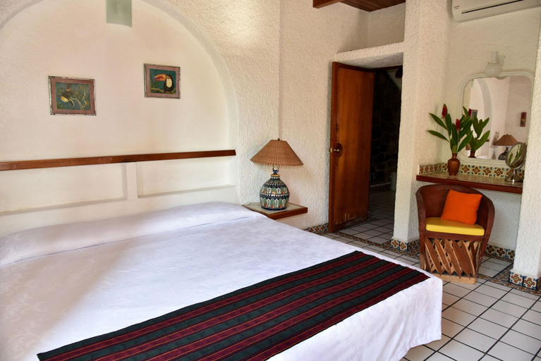 Public Area 3, Villa de la Roca, José Azueta