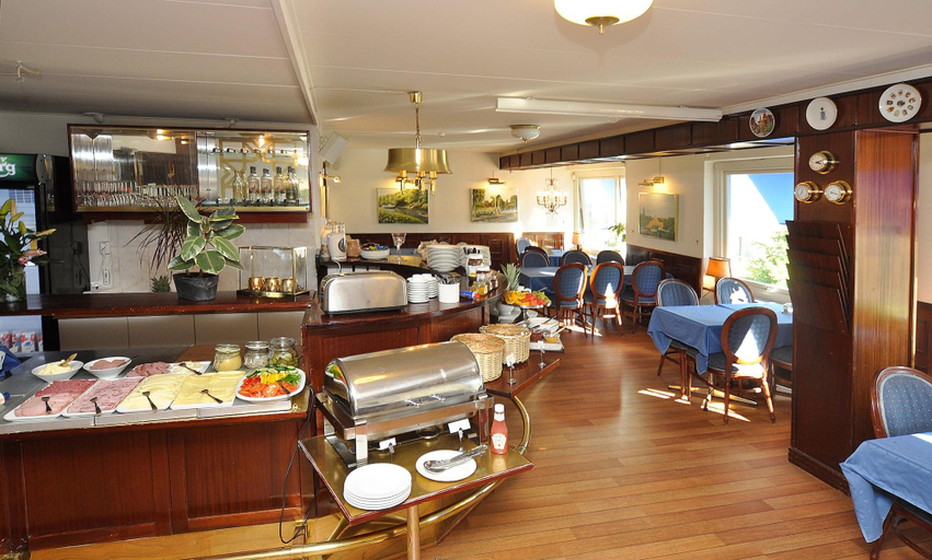 Food & Drinks 5, Hotell City, Motala