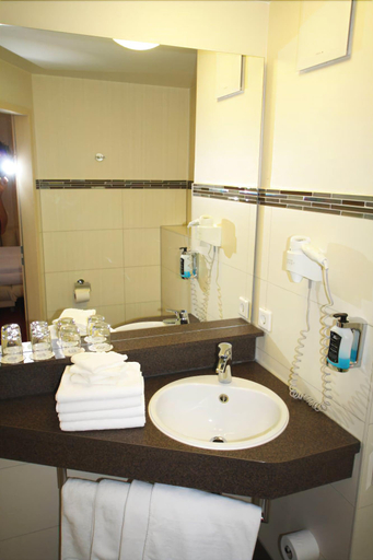 Bathroom 5, Hotel Rödelheimer Hof - Am Wasserturm, Frankfurt am Main