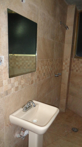 Bathroom 4, Hotel Aquario CDMX - Central del Norte, Mexico City