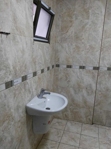 Bathroom 5, Sea Beach Hotel, Aqaba