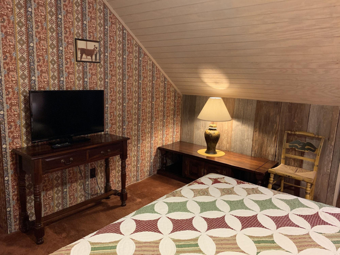 Public Area 3, Kuebler Waldrip Haus B&B, Comal