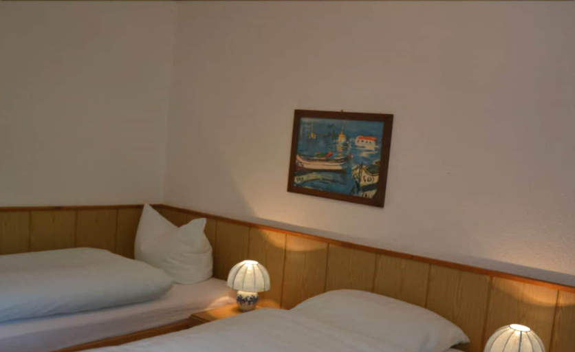 Bedroom, Landgasthof Fuchsbau, Saale-Orla-Kreis