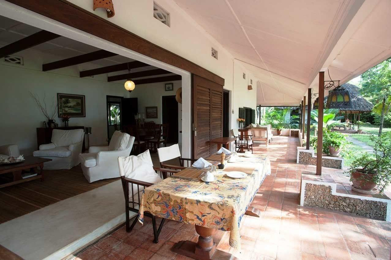 Public Area 2, Diani house, Msambweni