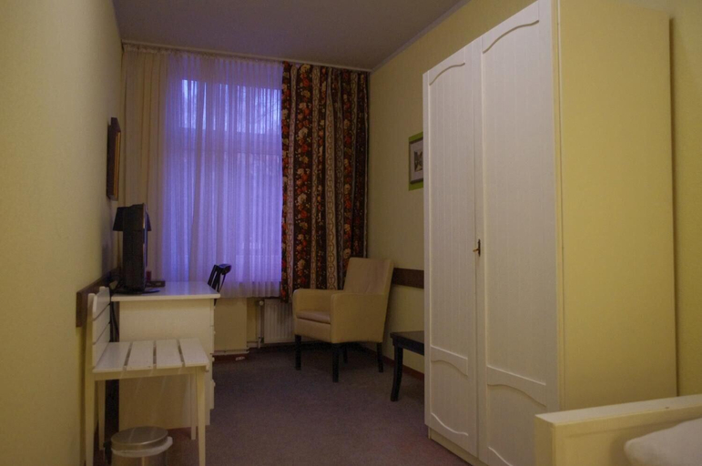 Bathroom 5, Hotel Berliner Hof, Remscheid