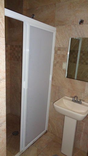 Bathroom 4, Hotel Aquario CDMX - Central del Norte, Mexico City