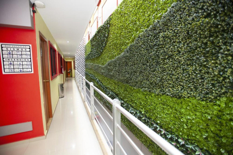 Public Area 2, Hotel Lira - Solo Adultos, Mexico City