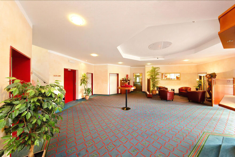 Public Area 2, Montana Hotel Kassel-Süd, Schwalm-Eder-Kreis