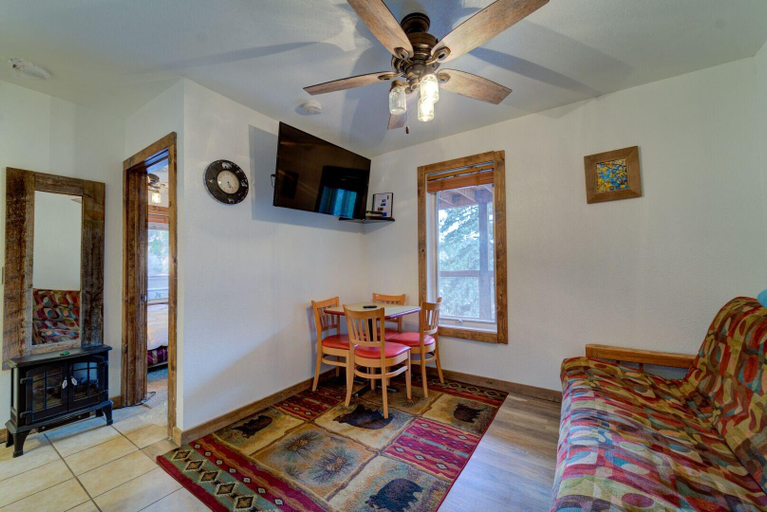 Public Area 4, The Green Mountain Falls Lodge, El Paso