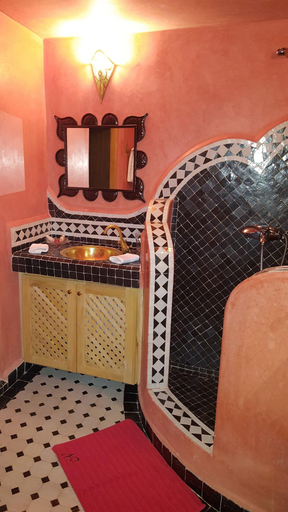 Public Area 3, Dar Nour Fes, Fès