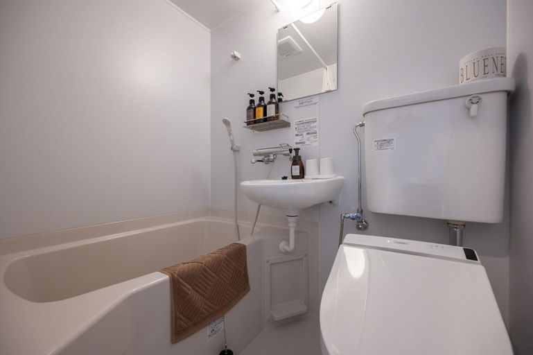 Bathroom 4, HOTEL R9 The Yard MOKA Inter, Mōka
