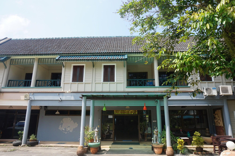 Exterior & Views 2, SS Emerald Suite, Takua Pa