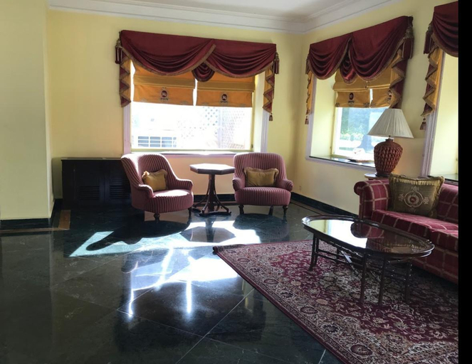 Public Area, The Lalit Grand Palace Srinagar, Srinagar