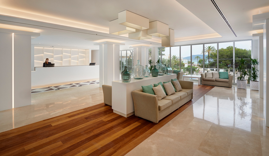 Public Area 4, Hipotels Bahia Cala Millor - Adults Only, Baleares