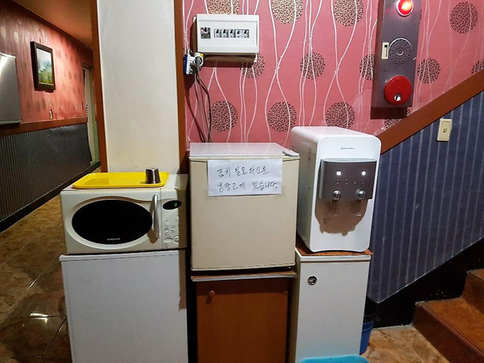 Public Area 3, Myeongdong Motel, Geoje