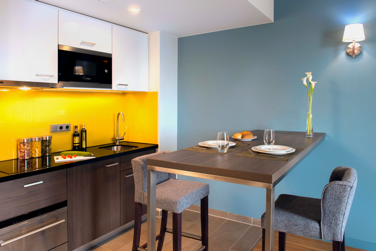 Dining Room 7