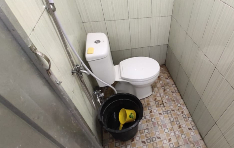Bathroom 8